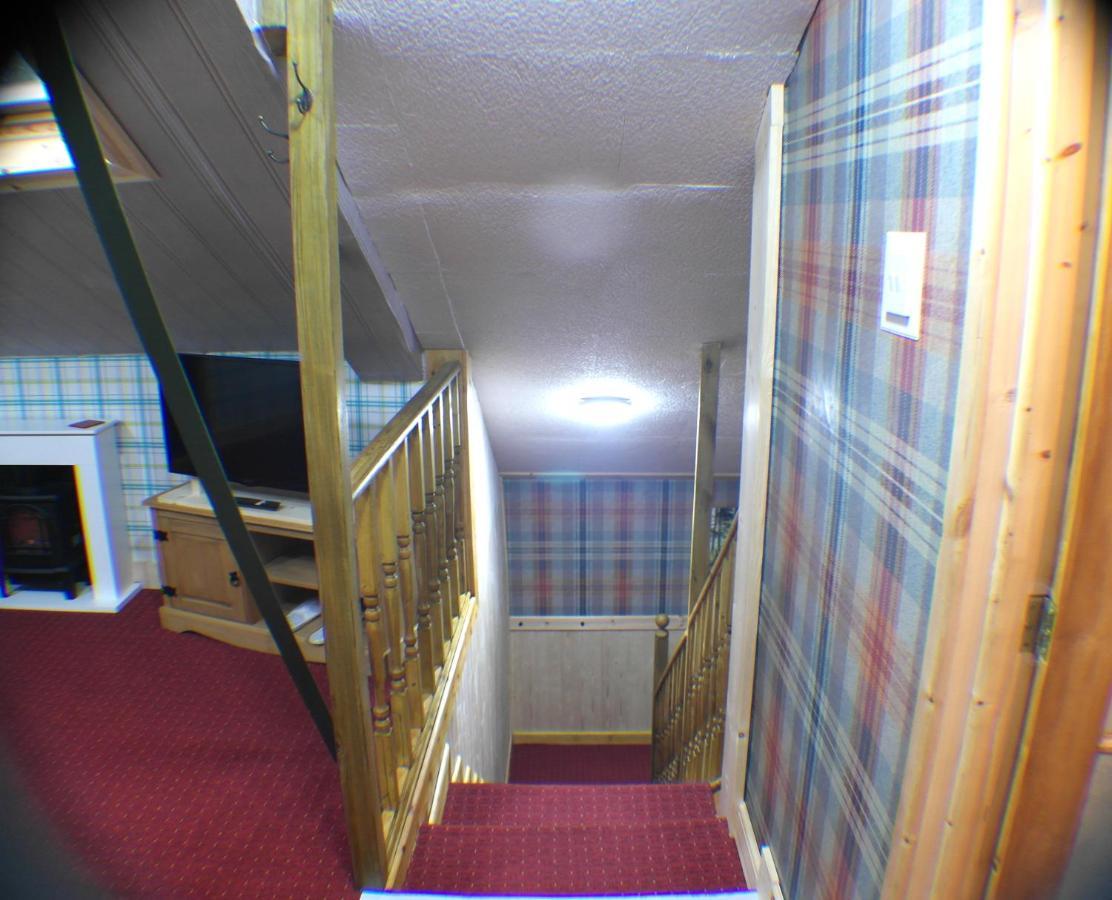 The Steading Highland Glen Lodge Drumnadrochit Buitenkant foto
