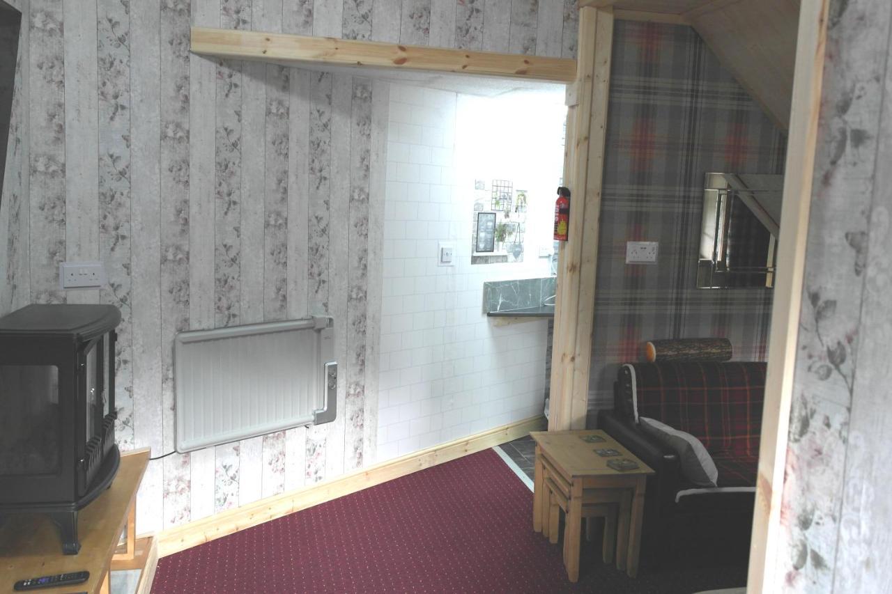 The Steading Highland Glen Lodge Drumnadrochit Buitenkant foto